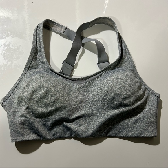 2 Victoria Secret Pink Gray Sports Bras - Picture 2 of 7